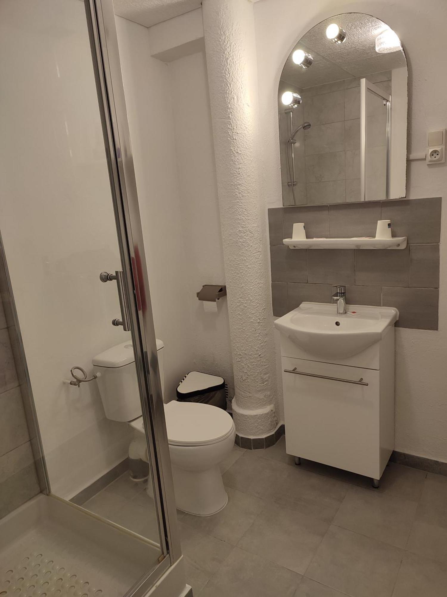 Hotel Le Calypso Hyères Zewnętrze zdjęcie